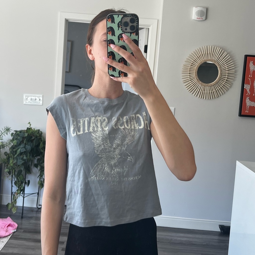 Graphic tee